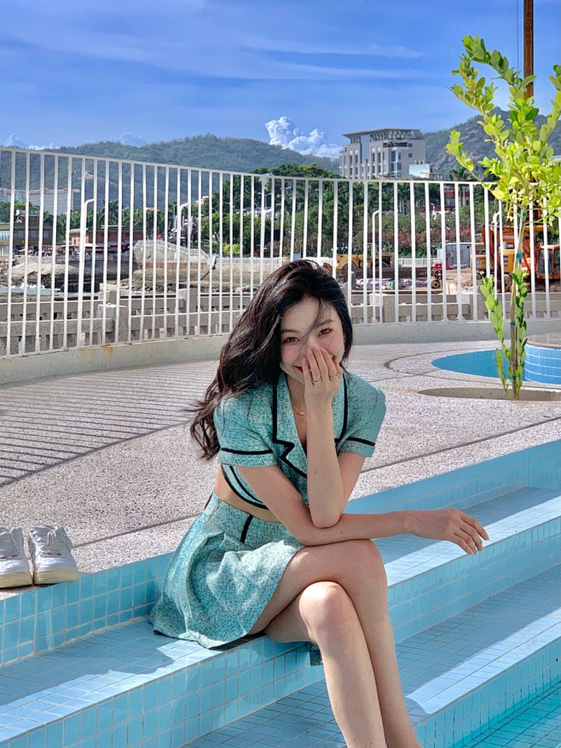 易梦玲