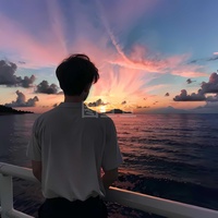 已阅千片君